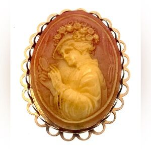 Vintage MCM Victorian Revival Cameo Brooch Lady Portrait Resin Gold Tone Frame
